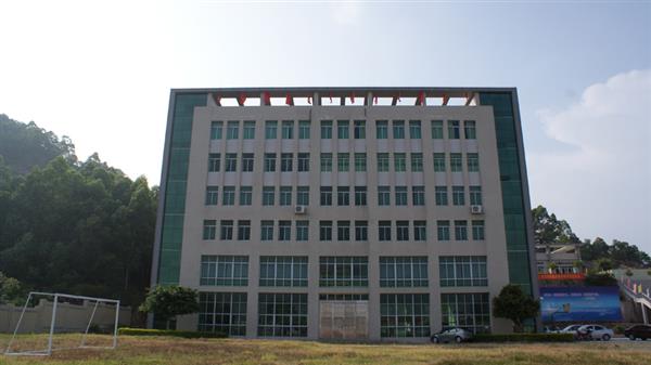 保定世紀(jì)宏光技工學(xué)校都有哪些專業(yè)設(shè)置？