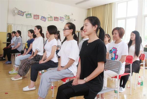 濰坊幼師學(xué)校哪個(gè)好？
