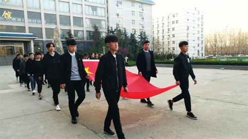 山東人民專修學(xué)院有計(jì)算機(jī)專業(yè)嗎？學(xué)校怎么樣？