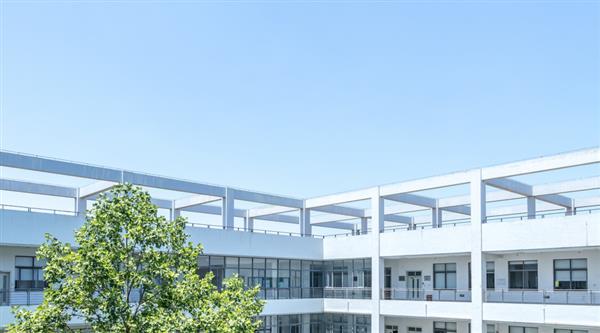 學歷+技能雙保障？保定新興工業(yè)技工學校歡迎你！