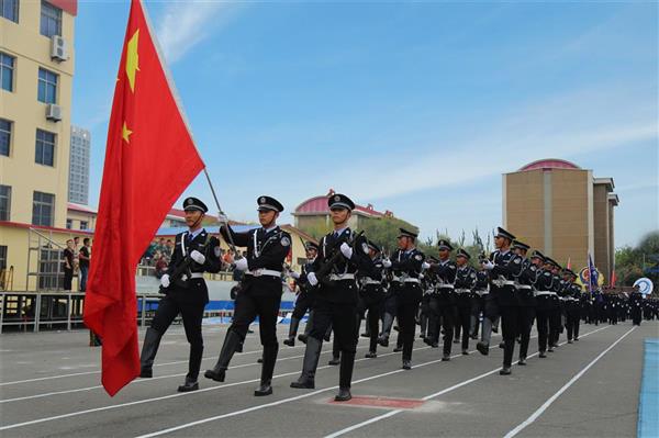 報(bào)名山東東營(yíng)金盾司法學(xué)校特警專業(yè)需要滿足什么條件？